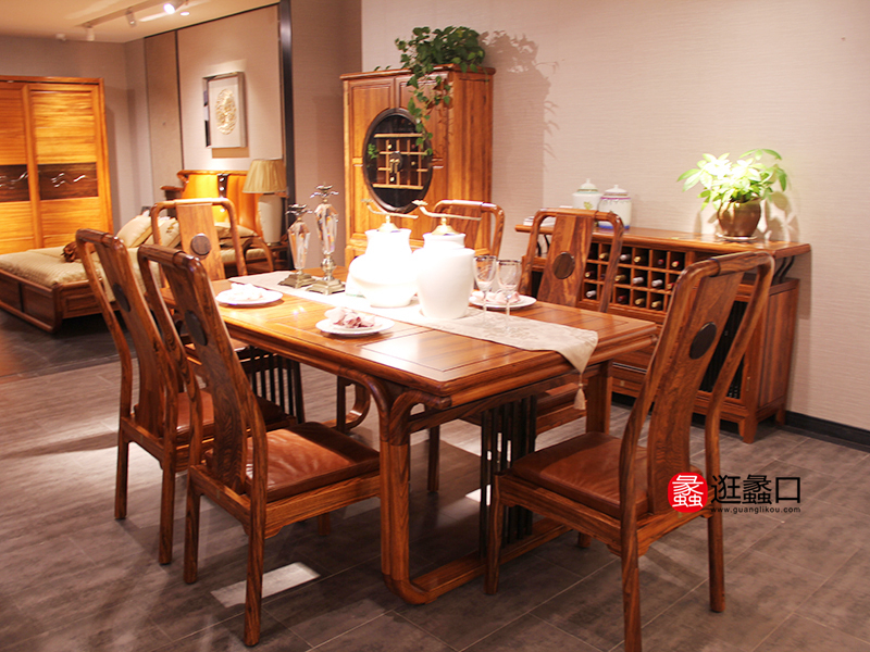 东升家具中式餐厅实木餐桌椅（一桌六椅）