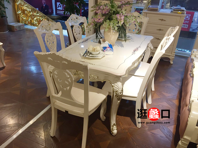 A家家居欧式餐厅白色实木餐桌椅（一桌六椅）