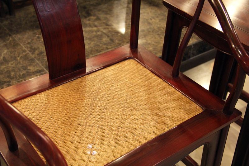 华成世家红木家具中式古典小叶红檀明式藤面圈椅三件套