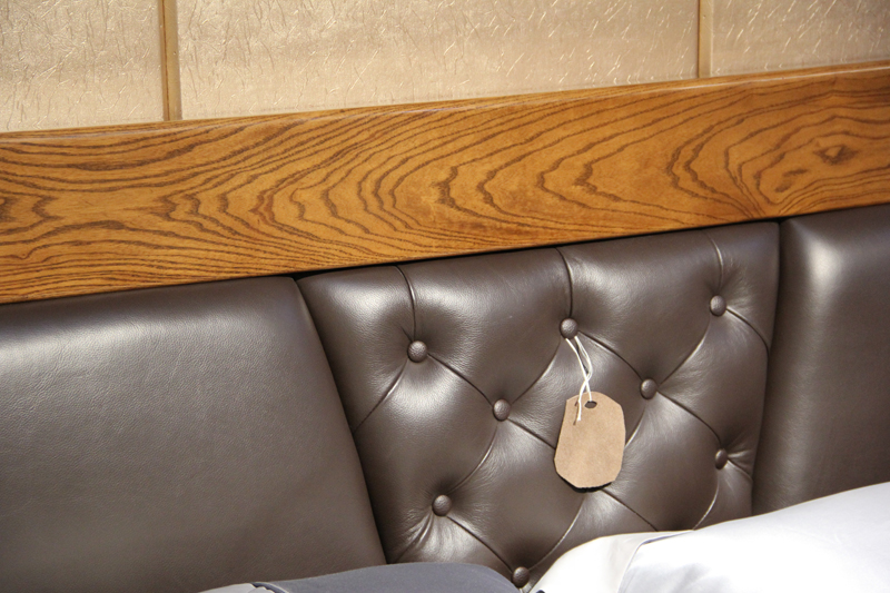 艾琦森家具 新中式 卧室家具 纯实木床+2床头柜