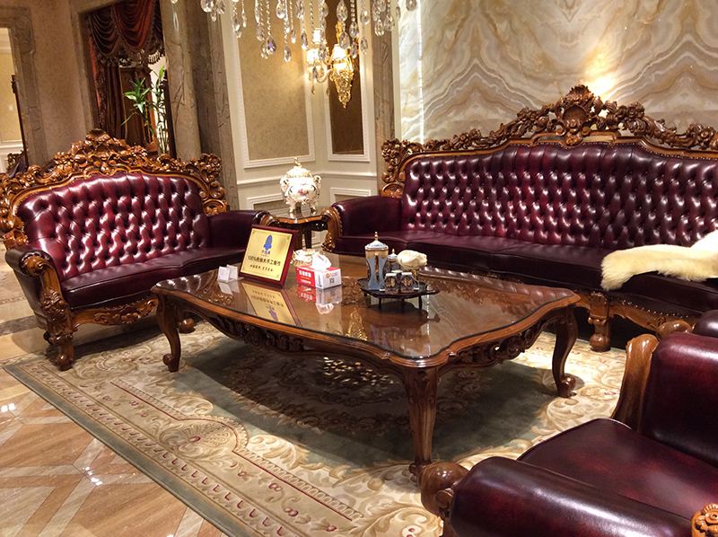 卡洛蔓·润达名家居欧式奢华别墅客厅进口柚木实木雕花多人位皮沙发