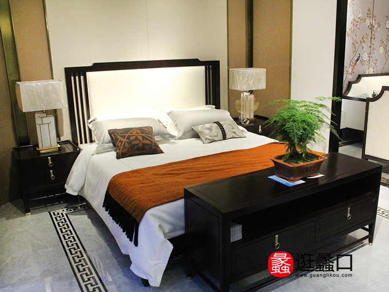 林氏家具新中式卧室实木框架布艺软靠双人床/床头柜
