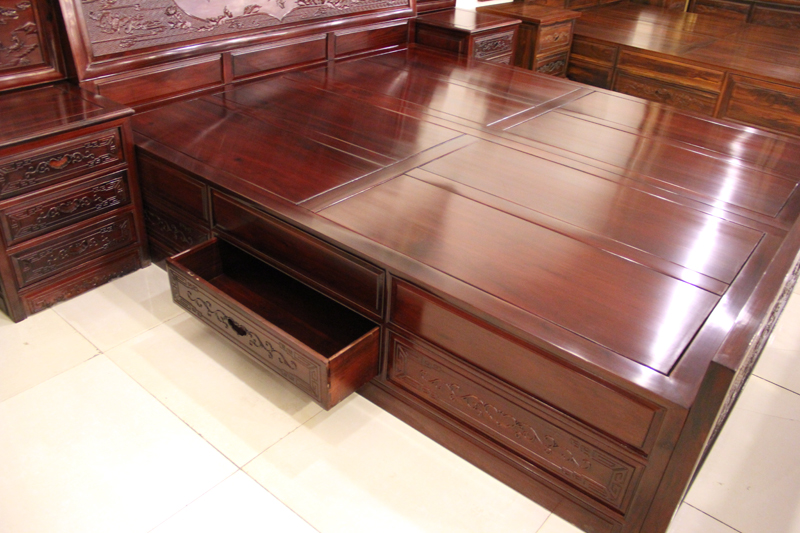 振鑫红木家具中式古典非洲酸枝卧室1.8米大床+2个床头柜