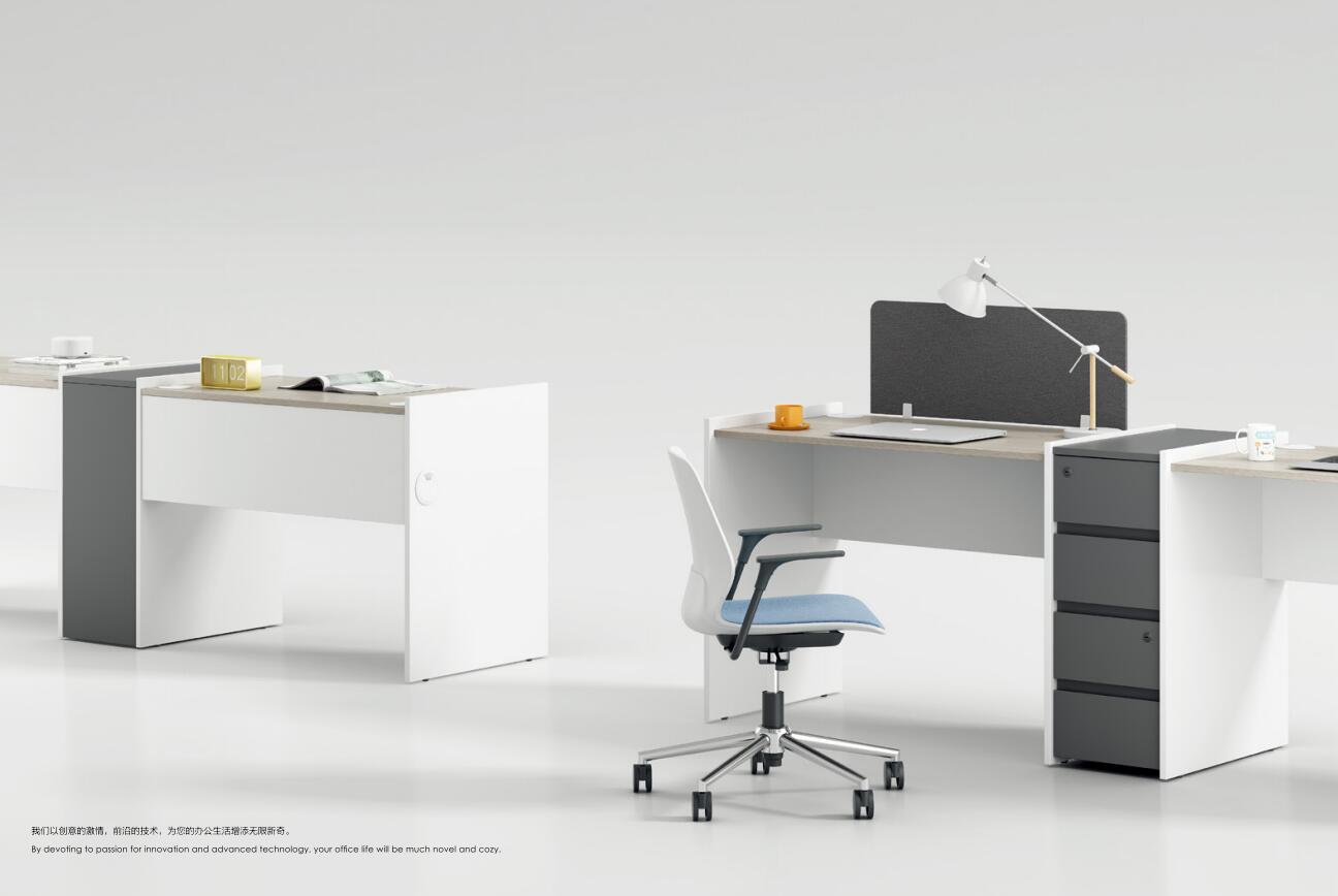 集和家具 组合办公桌 敞开屏风位 科尔卡诺维易职员桌