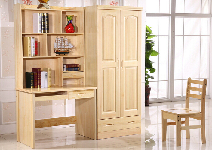 蠡口家具城松木家具衣柜的特点是什么？