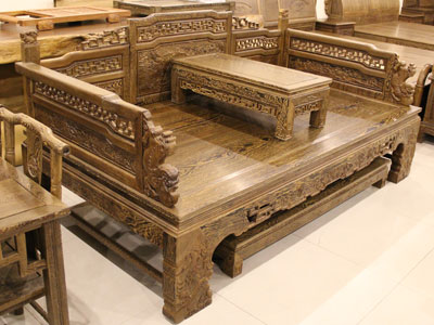 东明红木家具中式古典卧室床狮头罗汉床+小坑几 鸡翅木 红木家具