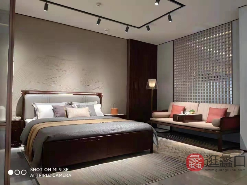 阅界新中式家具新中式卧室床yj022