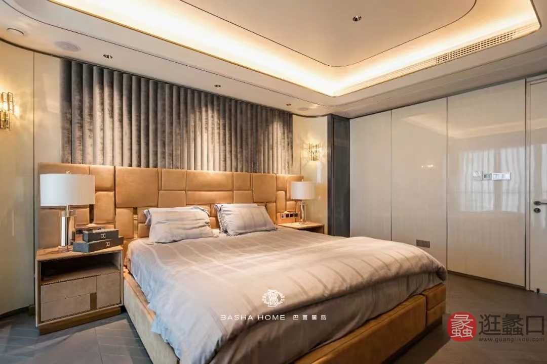 巴夏居品家具卧室轻奢风格双人床+床头柜组合（浅驼色）BXJP003
