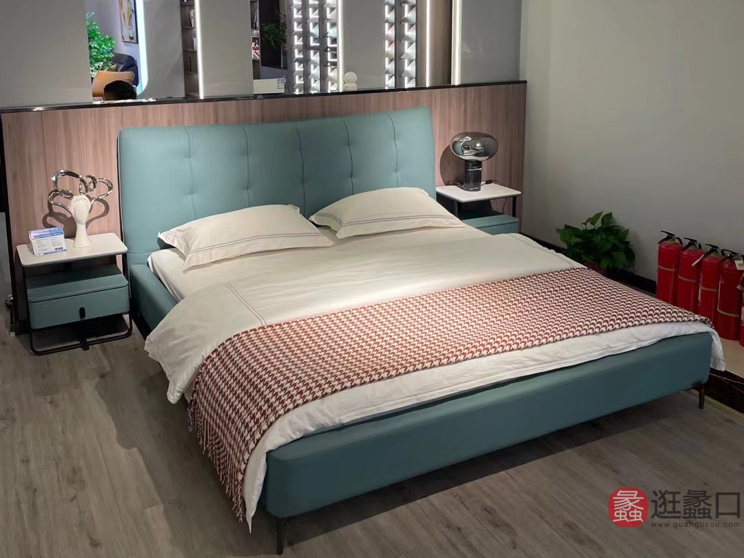 美域高软体家具现代风格卧室1.8米双人床（蓝绿色）设计师款MYG51807