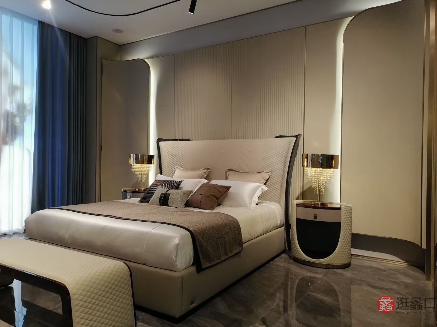 百达翡丽家具轻奢风格卧室实木双人床软包（典雅白色）BDFL015