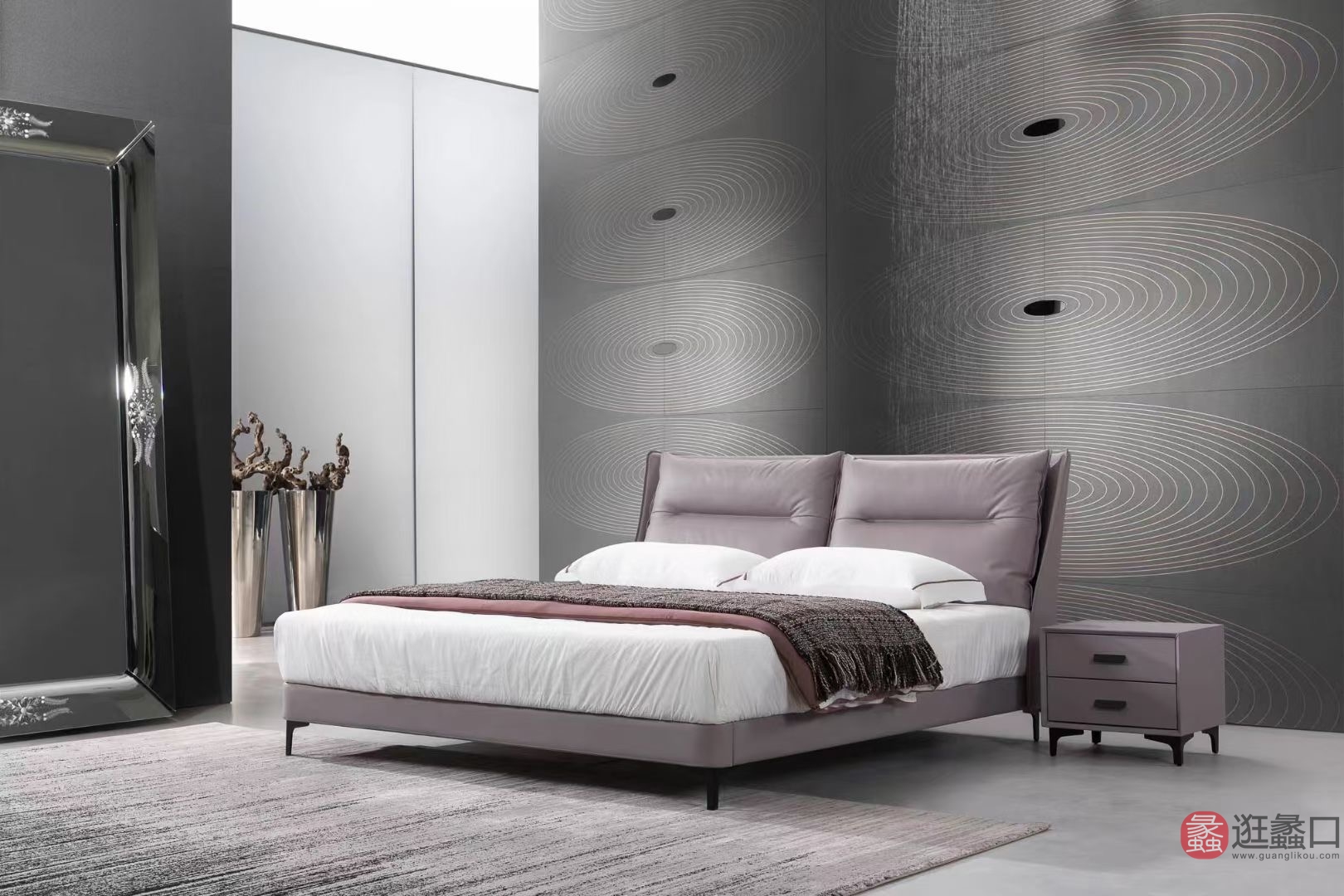 莱姿家居意式极简卧室双人床大靠背软包超低床LZ013