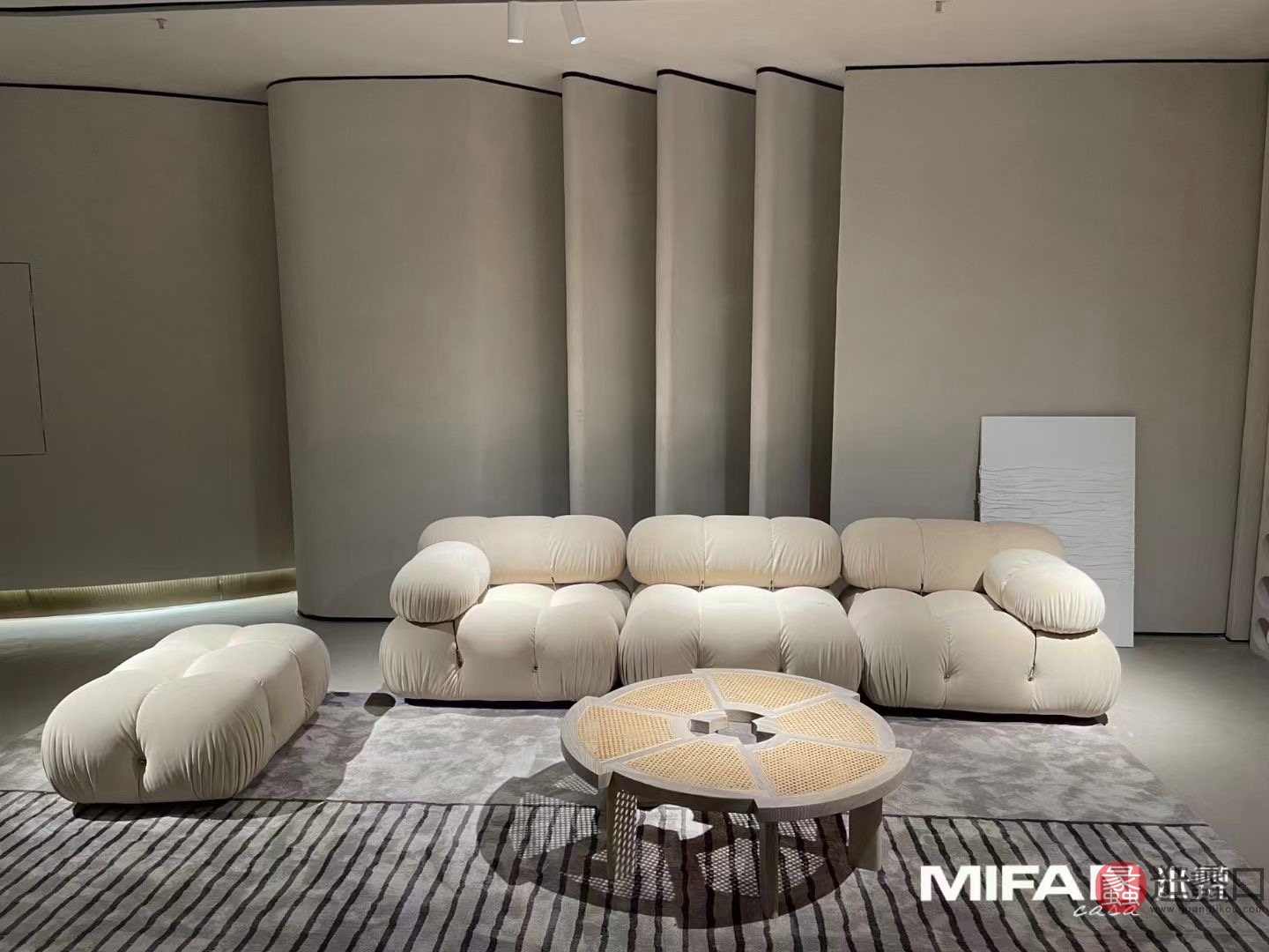 米梵家居意式极简客厅奶油风沙发小户型豆腐块沙发模块云朵组合面包沙发MIFAN009