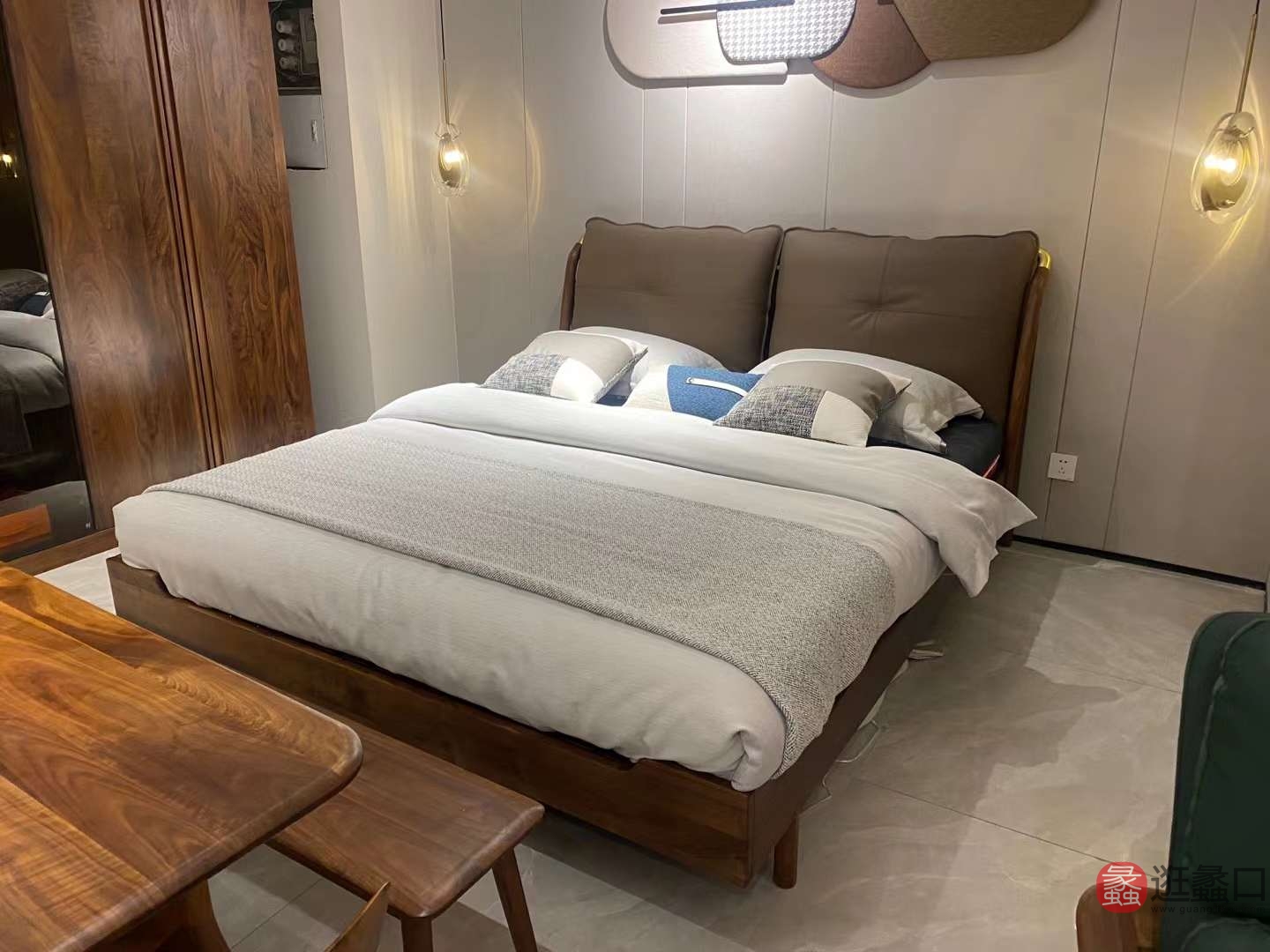 奢朴家具卧室意式极简实木双人床1.8米北美黑胡桃木SHEPU002