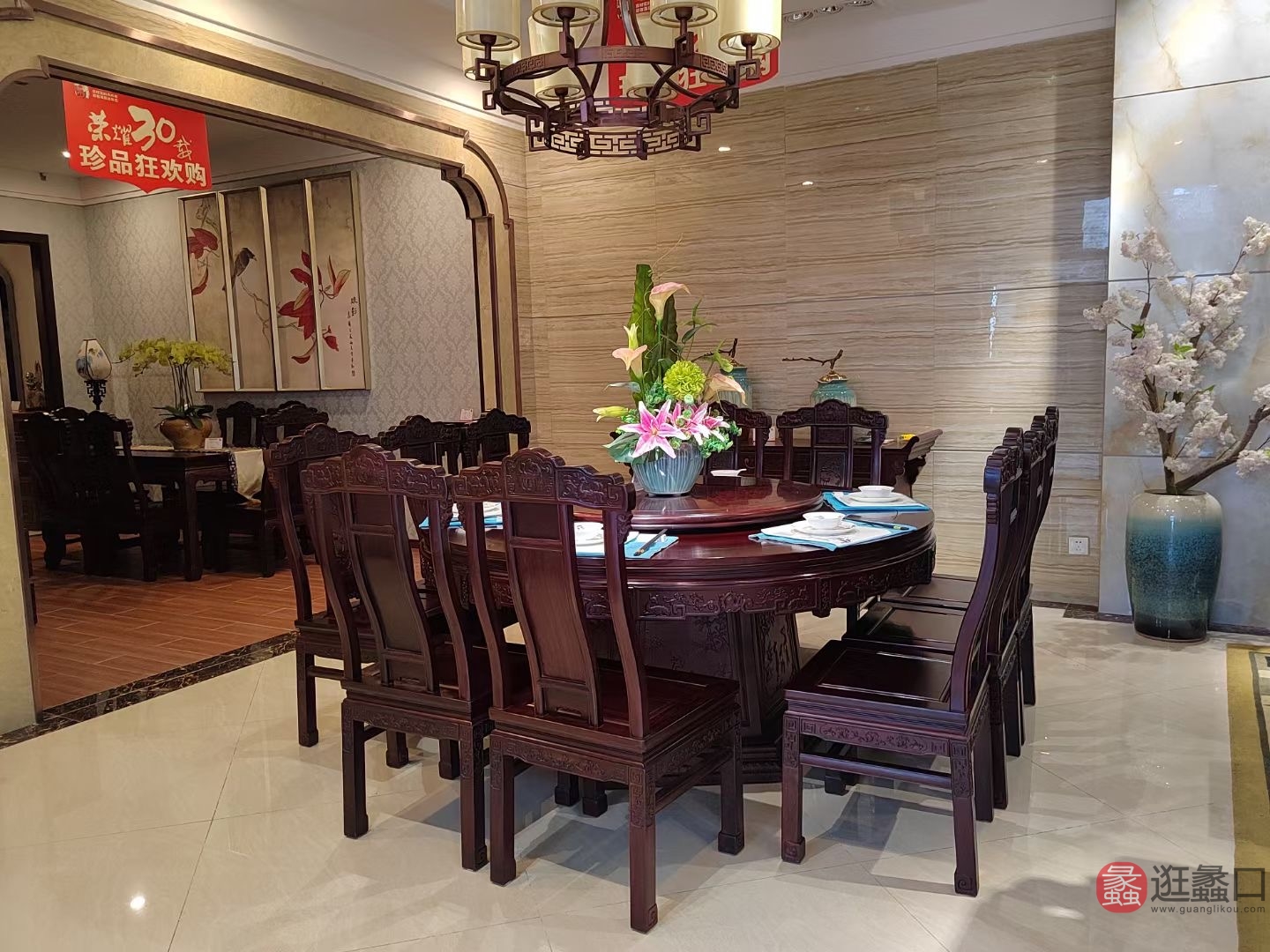 年年红木家具餐厅中式实木餐桌椅圆桌红木NNHM015