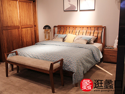 美林仕家家具极简北欧朴素优雅新颖卧室实木环保大床