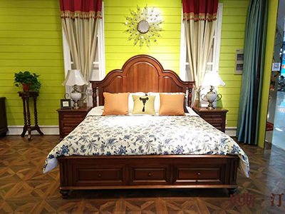 奥斯汀家具美式套房实木家具床和床头柜组合​